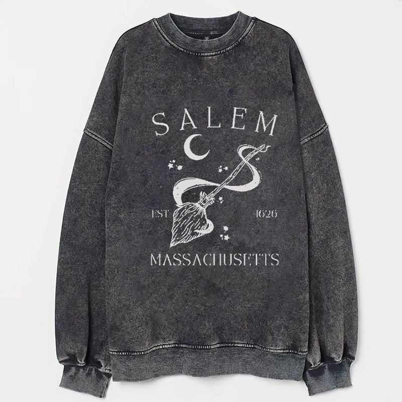 Salem Massachusetts Witch Hat Moon Stars Graphic Print T-Shirt