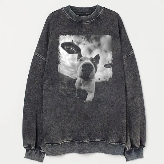 Bull Terrier Taking Selfie with UFOs Funny T-Shirt - heygraff