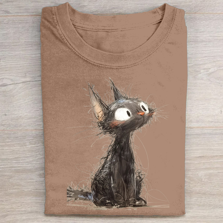 Adorable Fluffy Cat Graphic Print T-Shirt