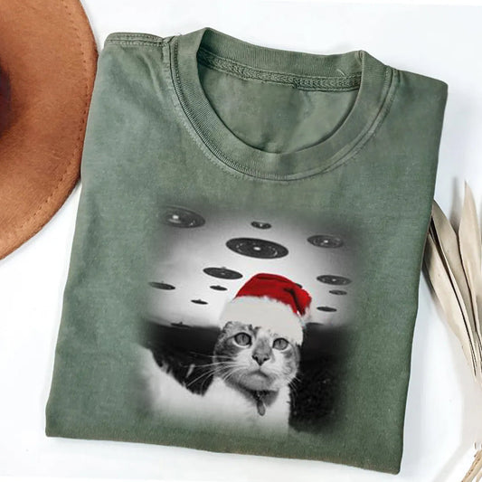 Christmas Cat Selfle With UFO Art Acid Wash Sweatshirt