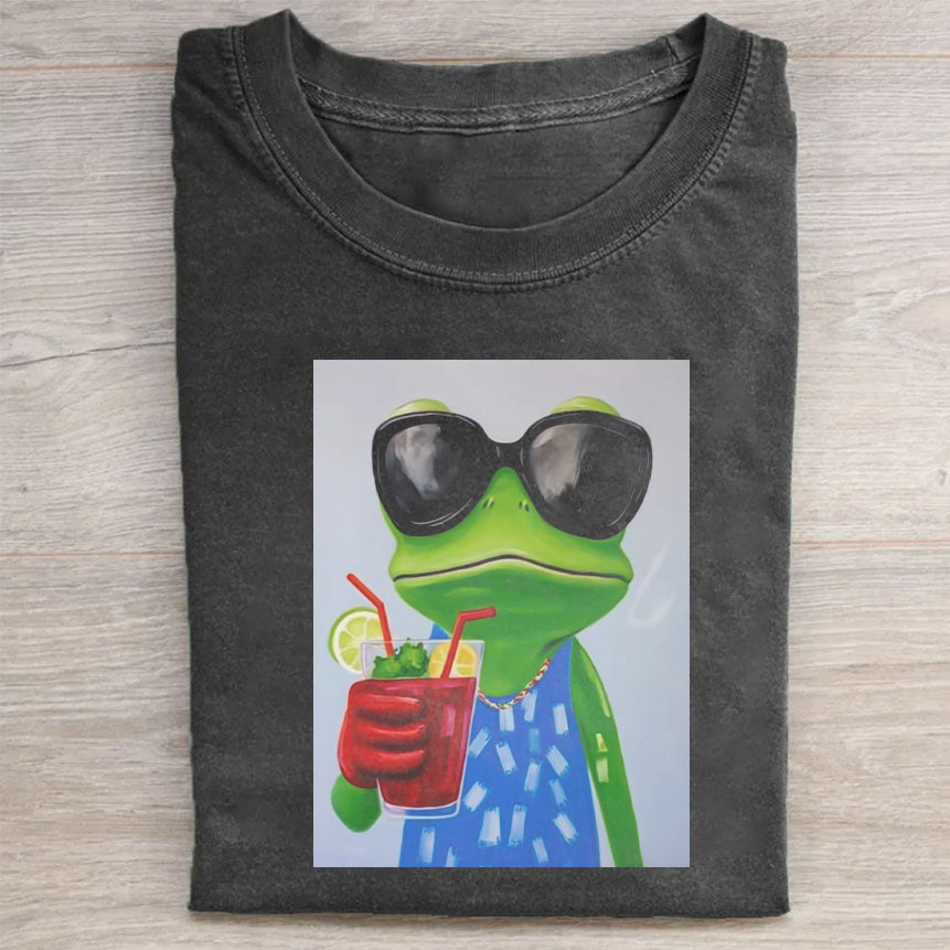 Cool Frog with Sunglasses and Drink Graphic T-Shirt