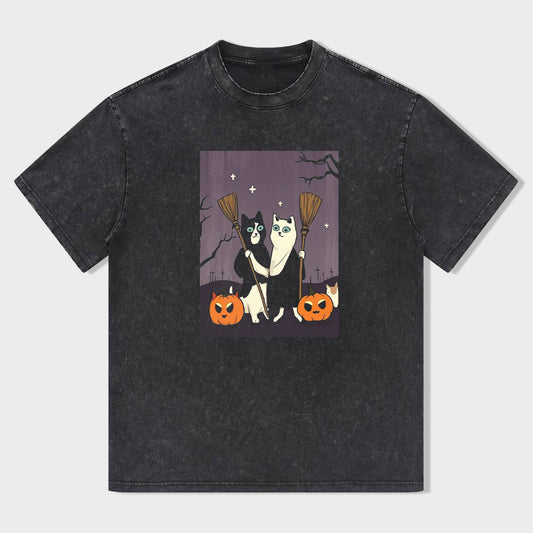 Halloween Cat Witch Costume Graphic Tee for Women Men Unisex Casual Short Sleeve T-Shirt