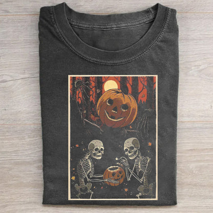 Halloween Pumpkin Skeletons Vintage Art Graphic T-Shirt