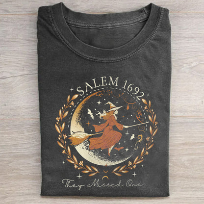 Salem 1692 Witch Flying Moon Graphic T-Shirt