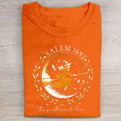 Salem 1692 Witch Flying Moon Graphic T-Shirt