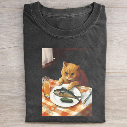 Cute Cat with Fish Print Casual T-Shirt