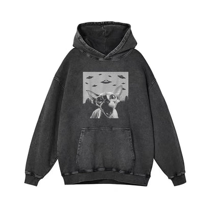 Sphynx Cat Taking Selfie with UFOs Funny T-Shirt