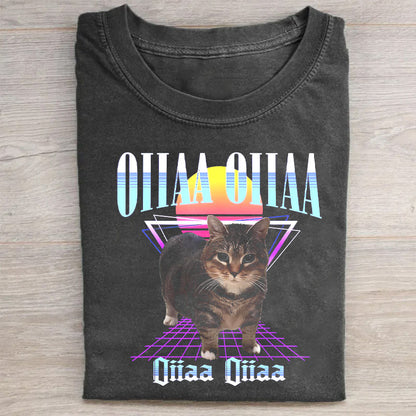 OIIA OIIA CAT Spinning Cat Funny  T-Shirt