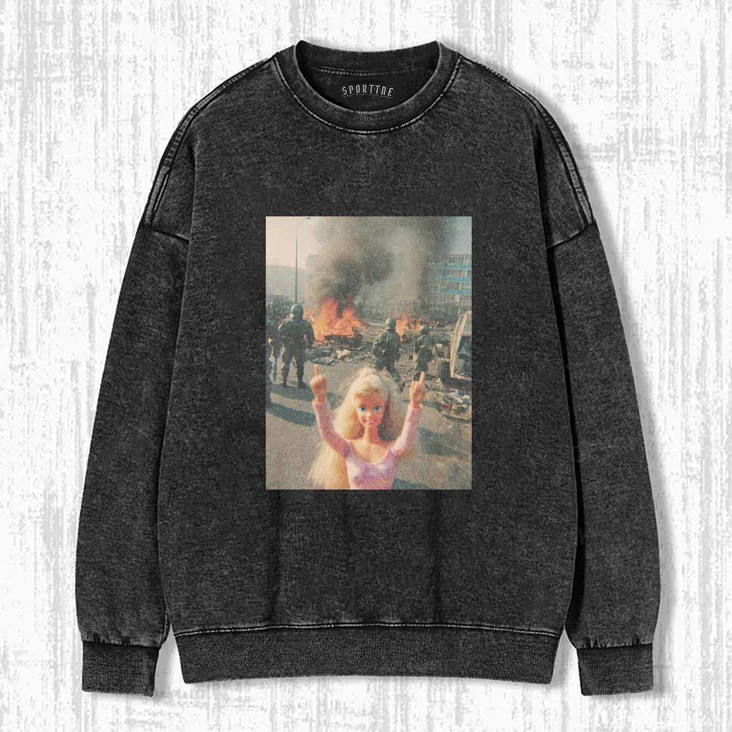 BATTLEFIELD BARBIE TEE