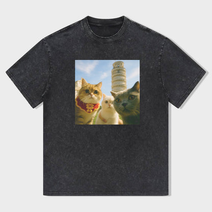 Cat Taking Selfie with Tower of Pisa Funny T-Shirt