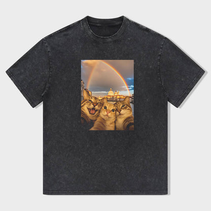 Cat Taking Selfie Funny T-Shirt