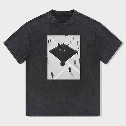 Men's Graphic T-Shirt with Black and White Art Print Design T-Shirt