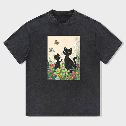 Crew Neck T-Shirt Black Cat and Kitten in Garden Print for Casual Wear