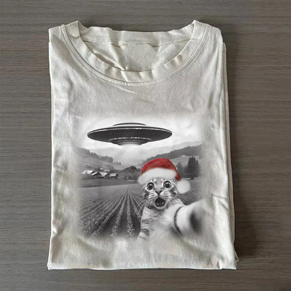 Christmas Cat Selfle With UFO Art Acid Wash Sweatshirt