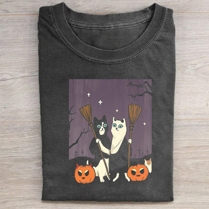 Halloween Cat Witch Costume Graphic Tee for Women Men Unisex Casual Short Sleeve T-Shirt