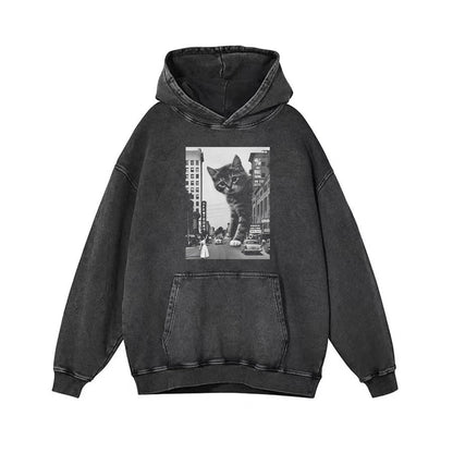 Giant Cat Graphic T-Shirt