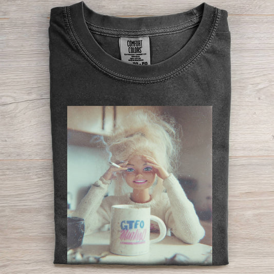 SMOKING DRINKING COFFEE BARBIE GIRL T-SHIRT