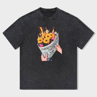 Unisex Graphic T-Shirt with Newspaper and Floral Design for Men Women Casual Wear T-Shirt