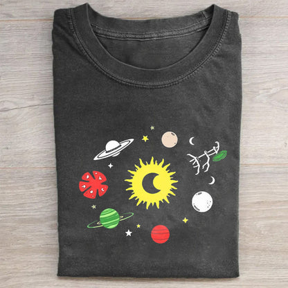 Short Sleeve Black T-Shirt with Colorful Solar System Print for Casual Wear