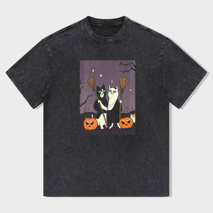 Halloween Cat Witch Costume Graphic Tee for Women Men Unisex Casual Short Sleeve T-Shirt