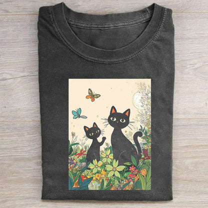 Crew Neck T-Shirt Black Cat and Kitten in Garden Print for Casual Wear